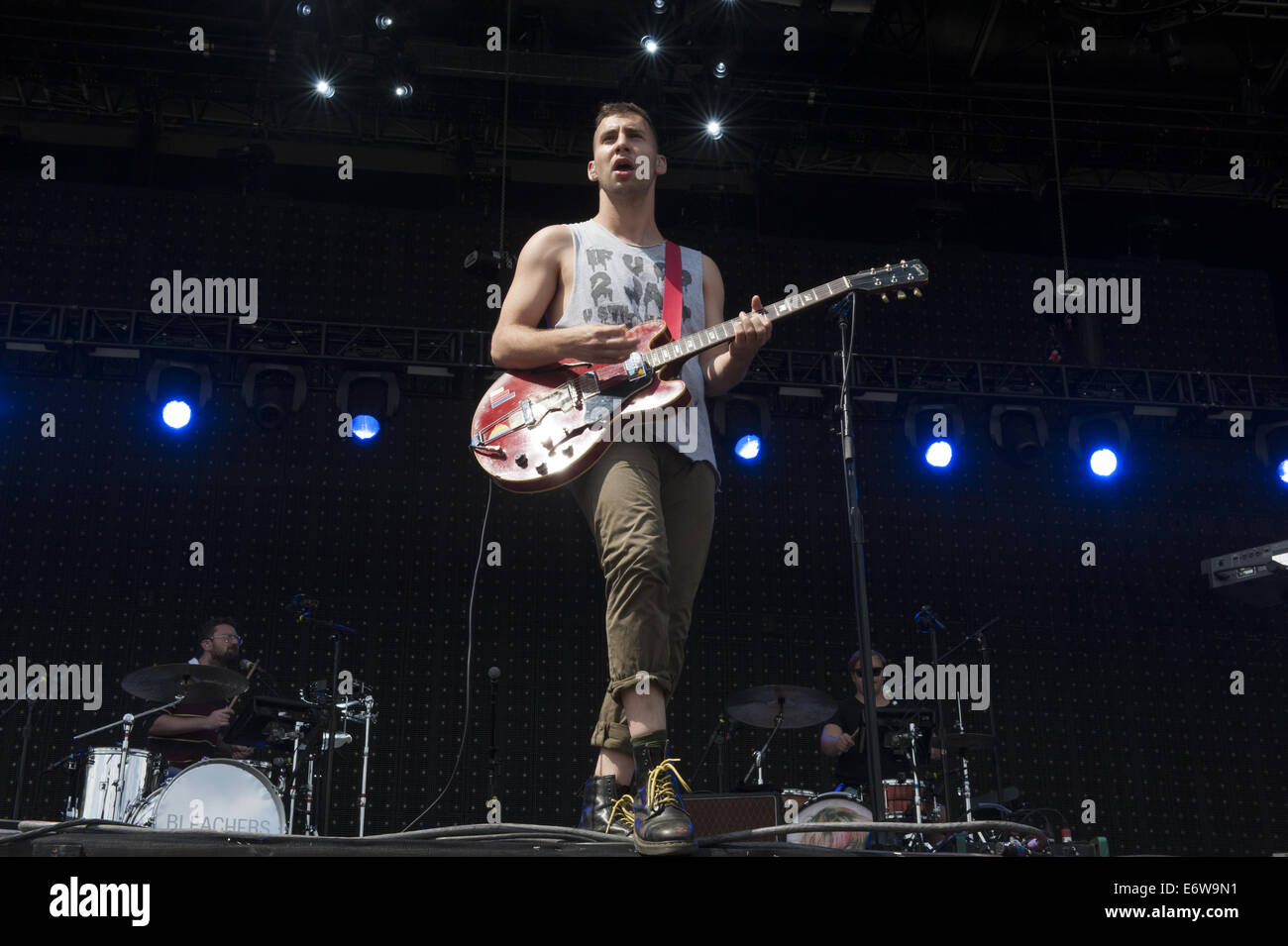 Philadelphia, Pennsylvania, USA. 31 Agosto, 2014. JACK ANTONOFF di banda bleachers, effettuando al Budweiser Made in America Festival, Philadelphia Credito: Ricky Fitchett/ZUMA filo/Alamy Live News Foto Stock