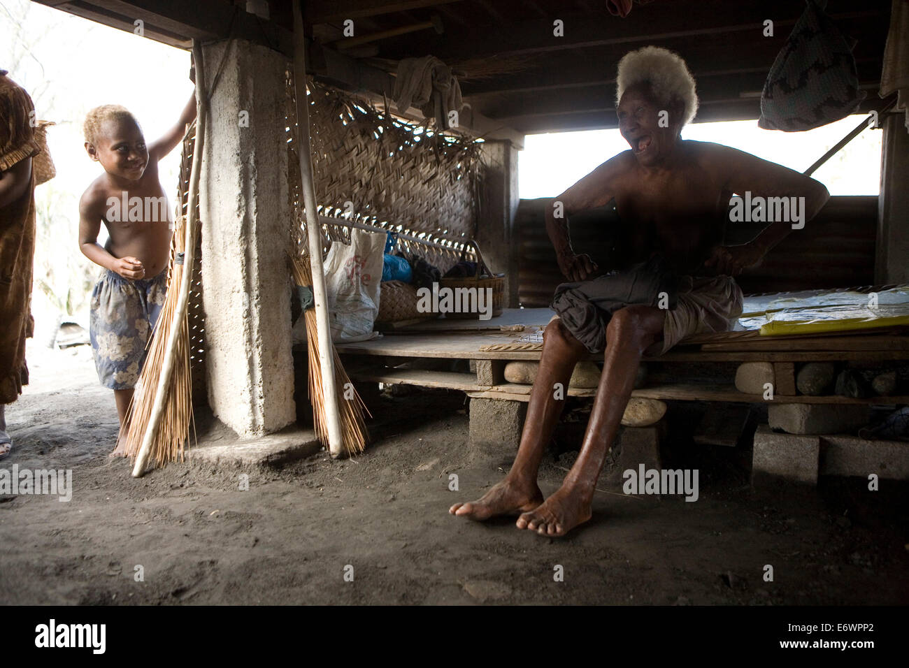 Vita quotidiana su Matupit, Vulcano Tavurvur, Rabaul, East New Britain, Papua Nuova Guinea, Pacific Foto Stock