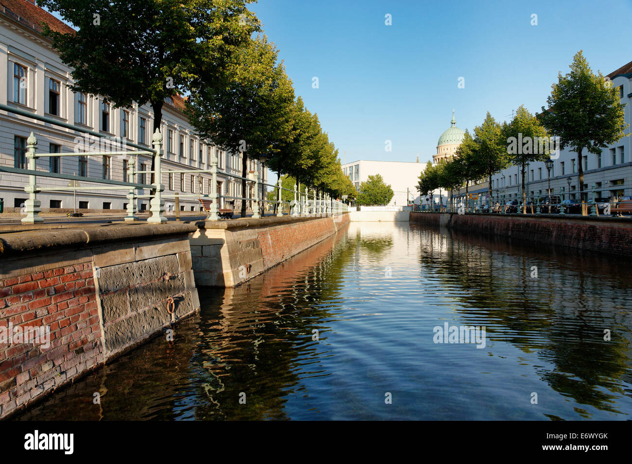 Città Canal, York Street, Chiesa di San Nicola, chiesa di San Nicola in background, Potsdam, il Land Brandeburgo, Germania Foto Stock