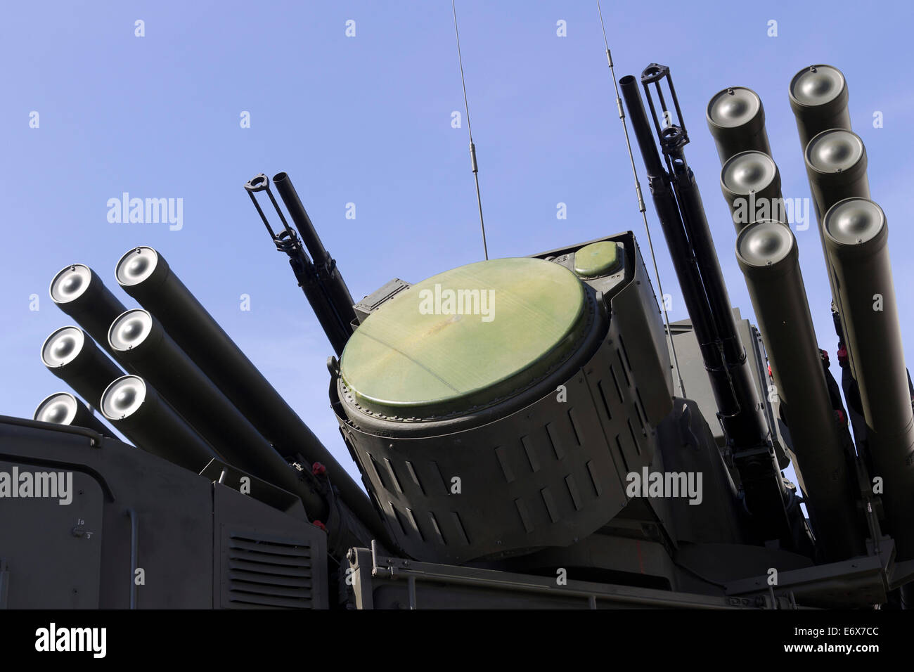 Pantsir-S1, SA-22 Greyhound, a medio raggio missili terra-aria e anti-aerei artiglieria weapon system Foto Stock