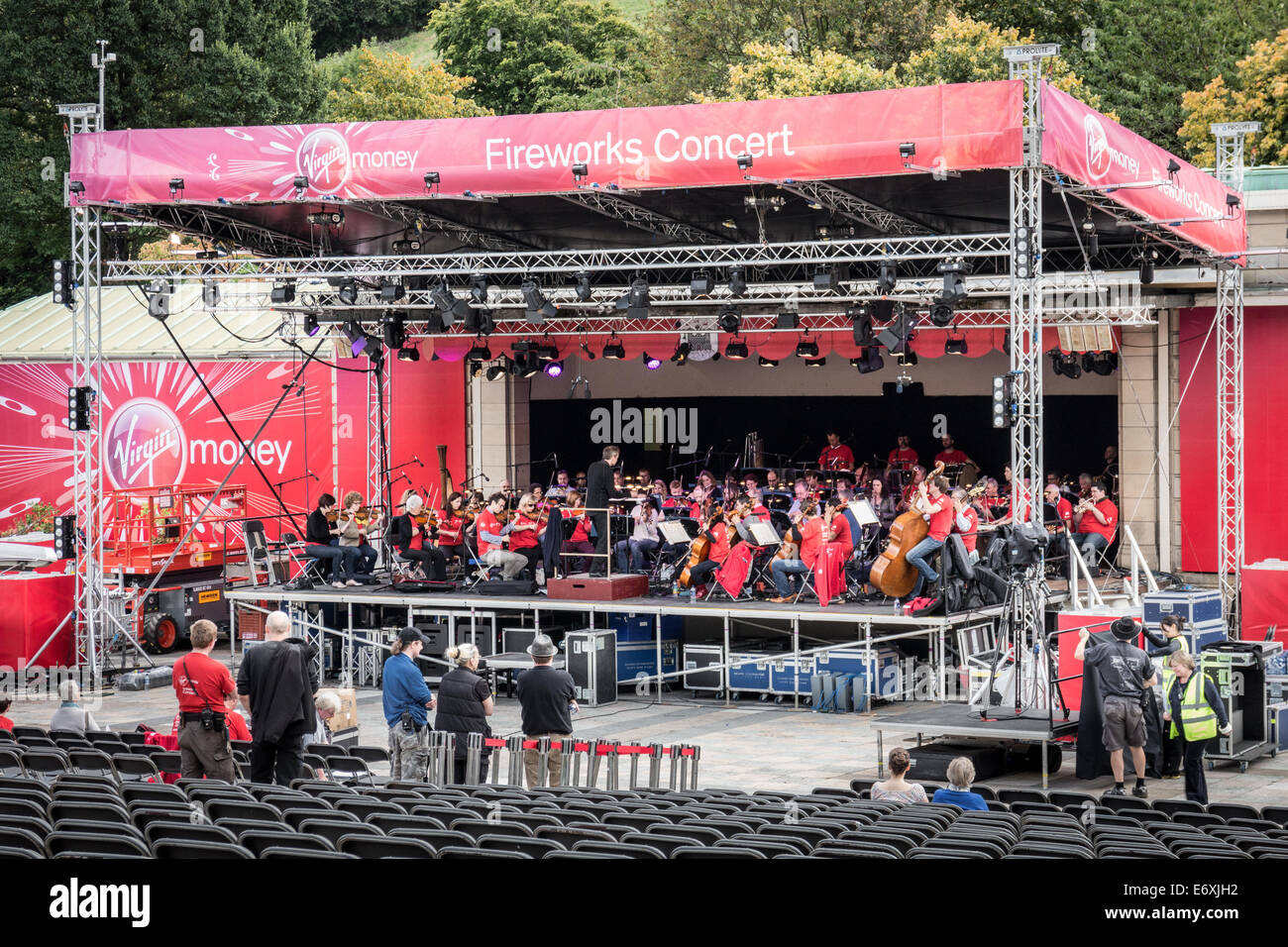 Scottish Chamber Orchestra ripassando per la Edinburgh Festival delle arti concerto di fuochi d'artificio Foto Stock