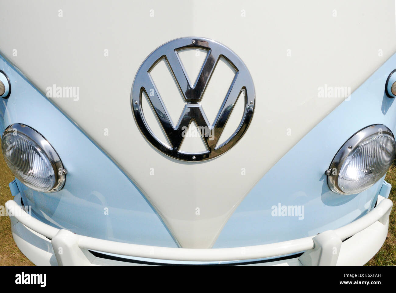 Cofano anteriore Volkswagen degli anni sessanta Camper Foto Stock