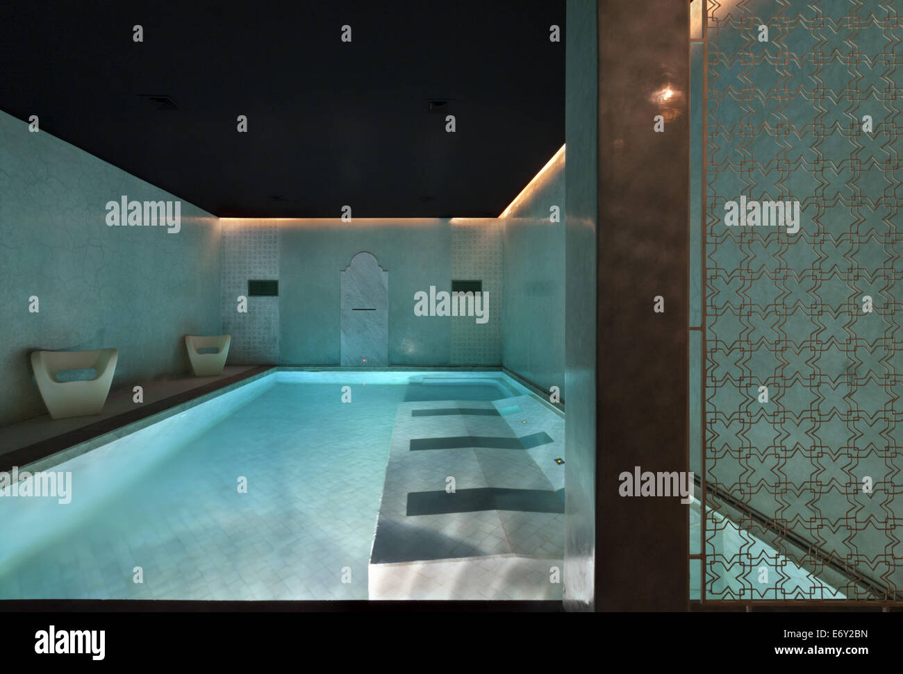 Spa piscina coperta, Riad Nashira Marrakech, Marocco Foto Stock