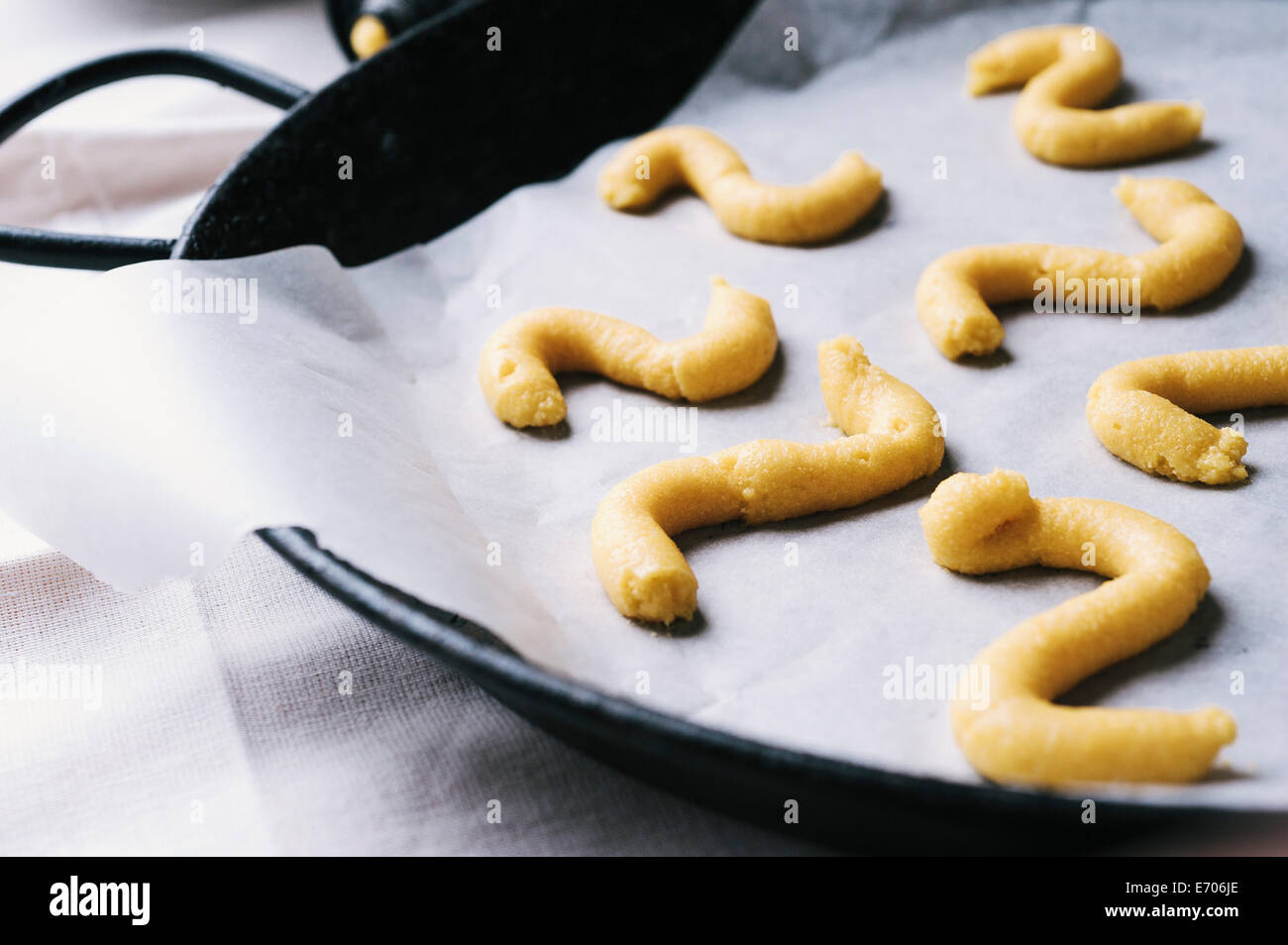 Finger food sulla carta da forno Foto Stock