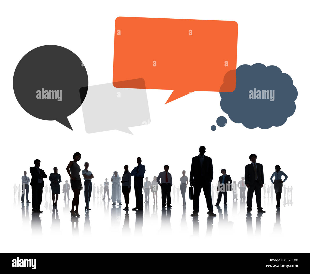 Sagome di uomini di affari che il lavoro di squadra con il discorso di bolle Foto Stock