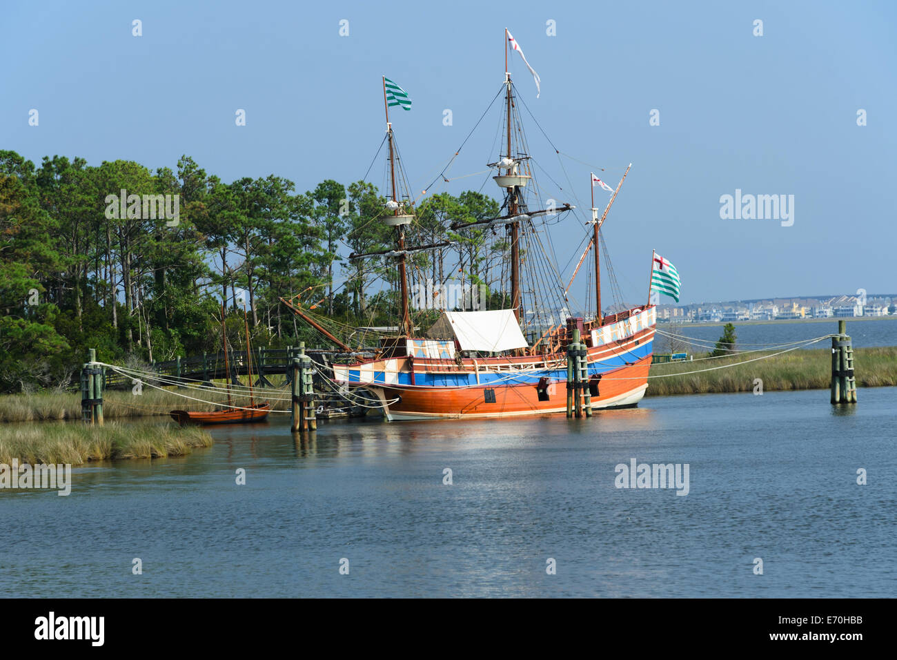 Il Elizabeth II veliero replica in Manteo, NC Foto Stock