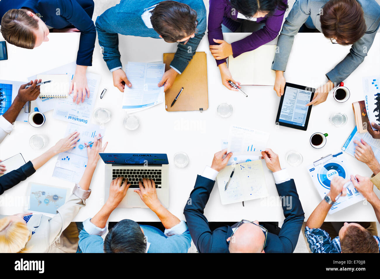 Diverse persone di affari di una riunione Foto Stock