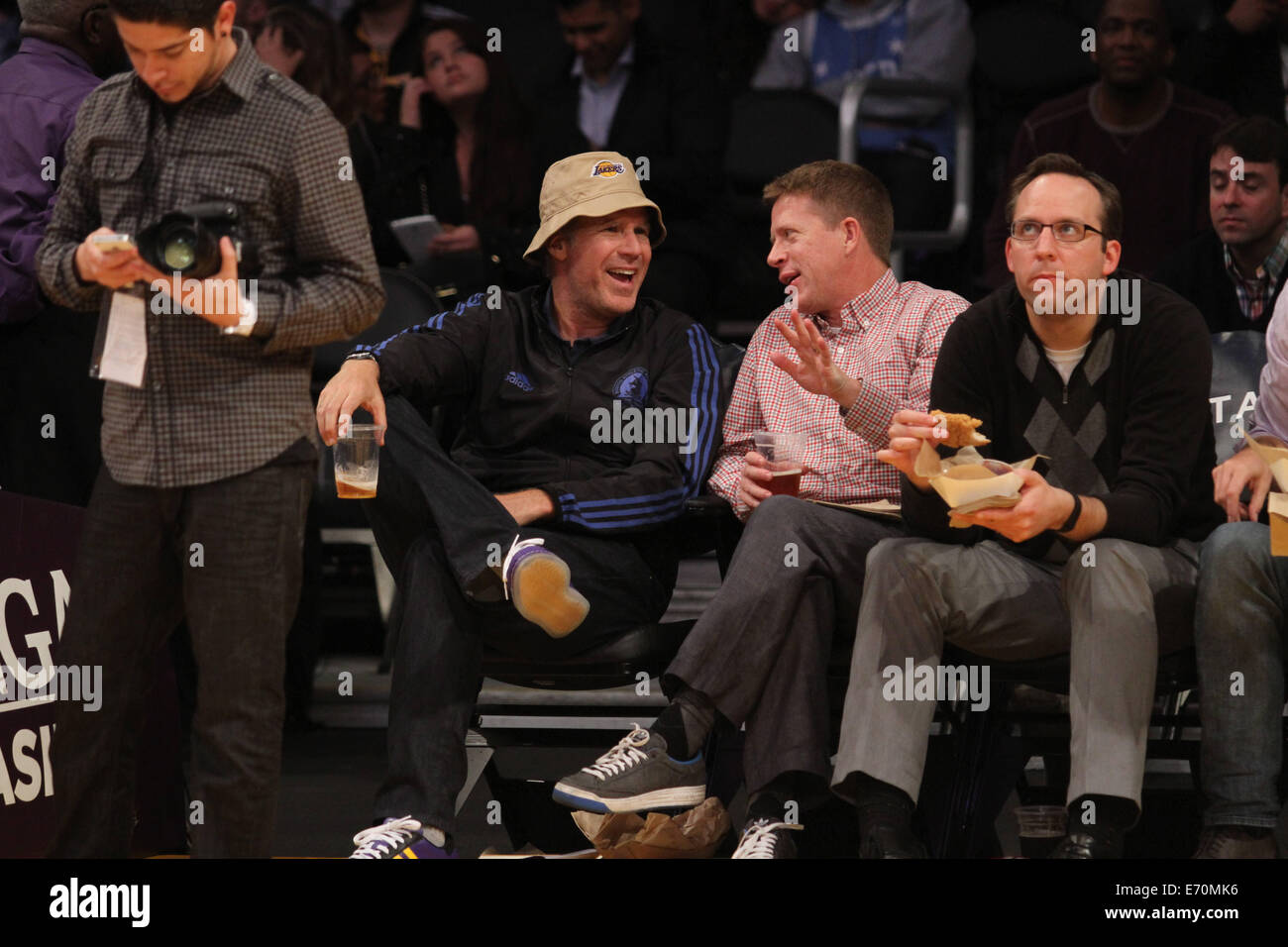 Venerdì 28 Febbraio, 2014; celebrità presso i Lakers gioco. I Los Angeles Lakers sconfitti i Sacramento Kings mediante il punteggio finale di 126-122 a Staples Center in downtown Los Angeles, CA. Dotato di: Will Ferrell dove: Los Angeles, California, Regno Stat Foto Stock