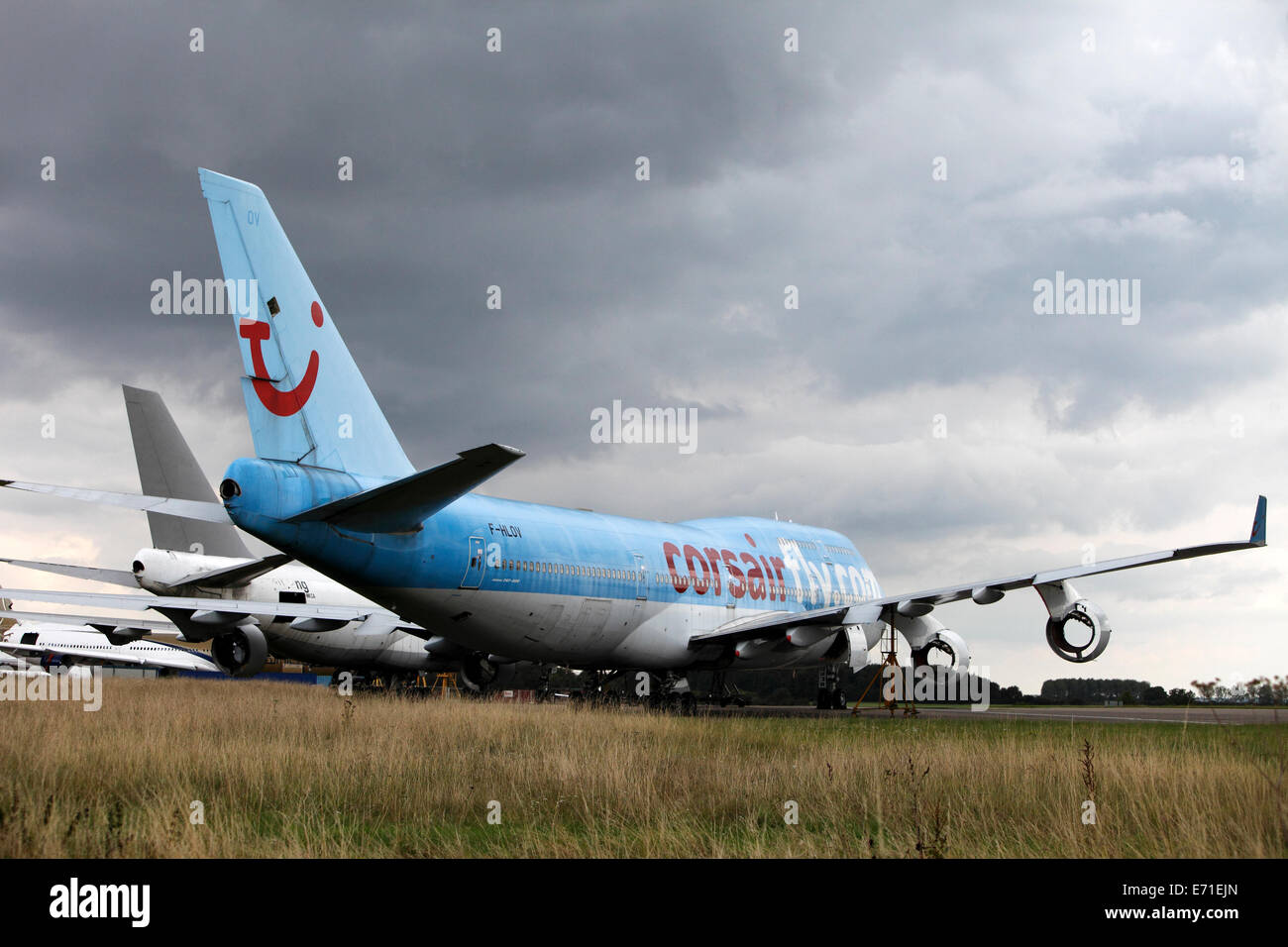 747-400 di Corsair fly.com pronto per la demolizione. Aeroplano rottamato e smontaggio di parti Foto Stock