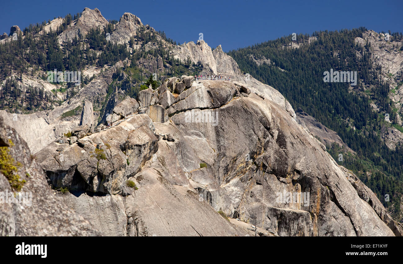 Moro Rock è una cupola di granito rock formazione in Sequoia National Park, California. Foto Stock