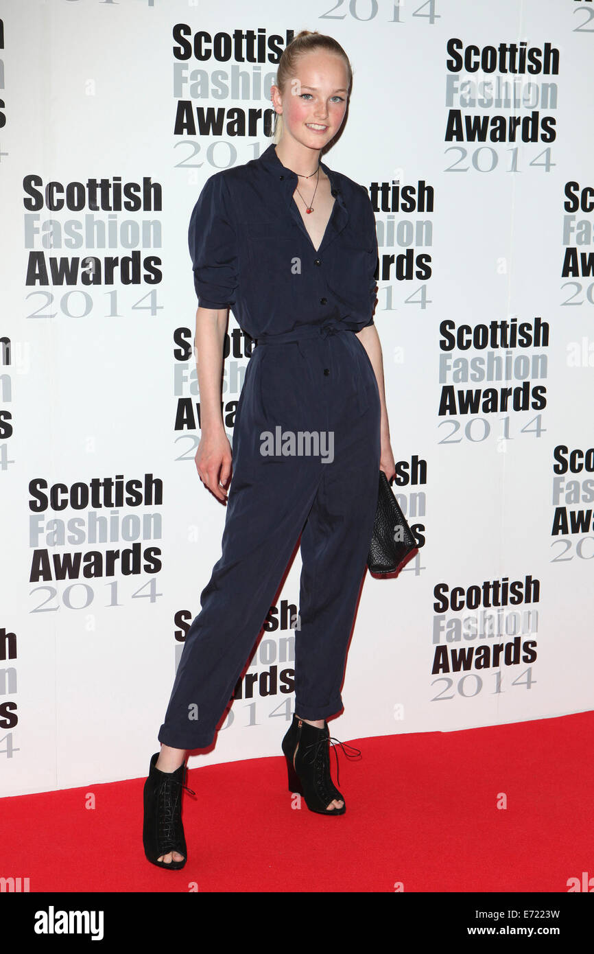 Jean Campbell che arrivano per la Scottish Fashion Awards 2014, Londra. 01/09/2014/picture alliance Foto Stock