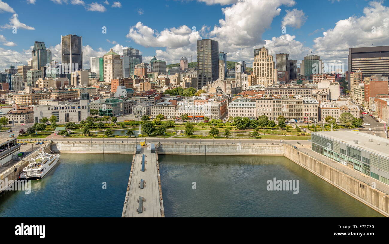 Lo Skyline di Montreal Cityscape paesaggio vista posteriore Panorama Foto Stock