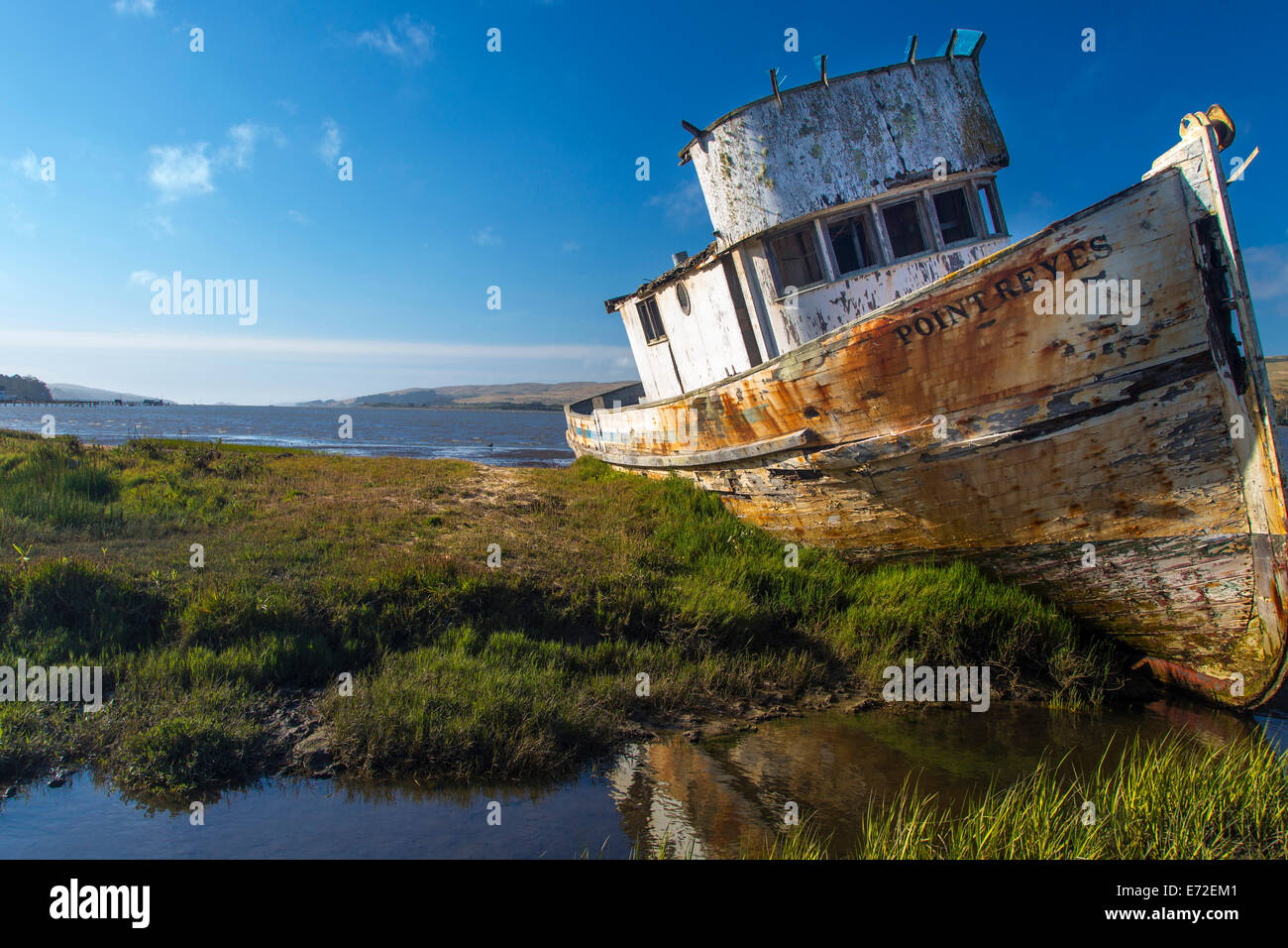 I naufraghi Point Reyes a Tomales Bay a Inverness, California, Stati Uniti d'America. Foto Stock
