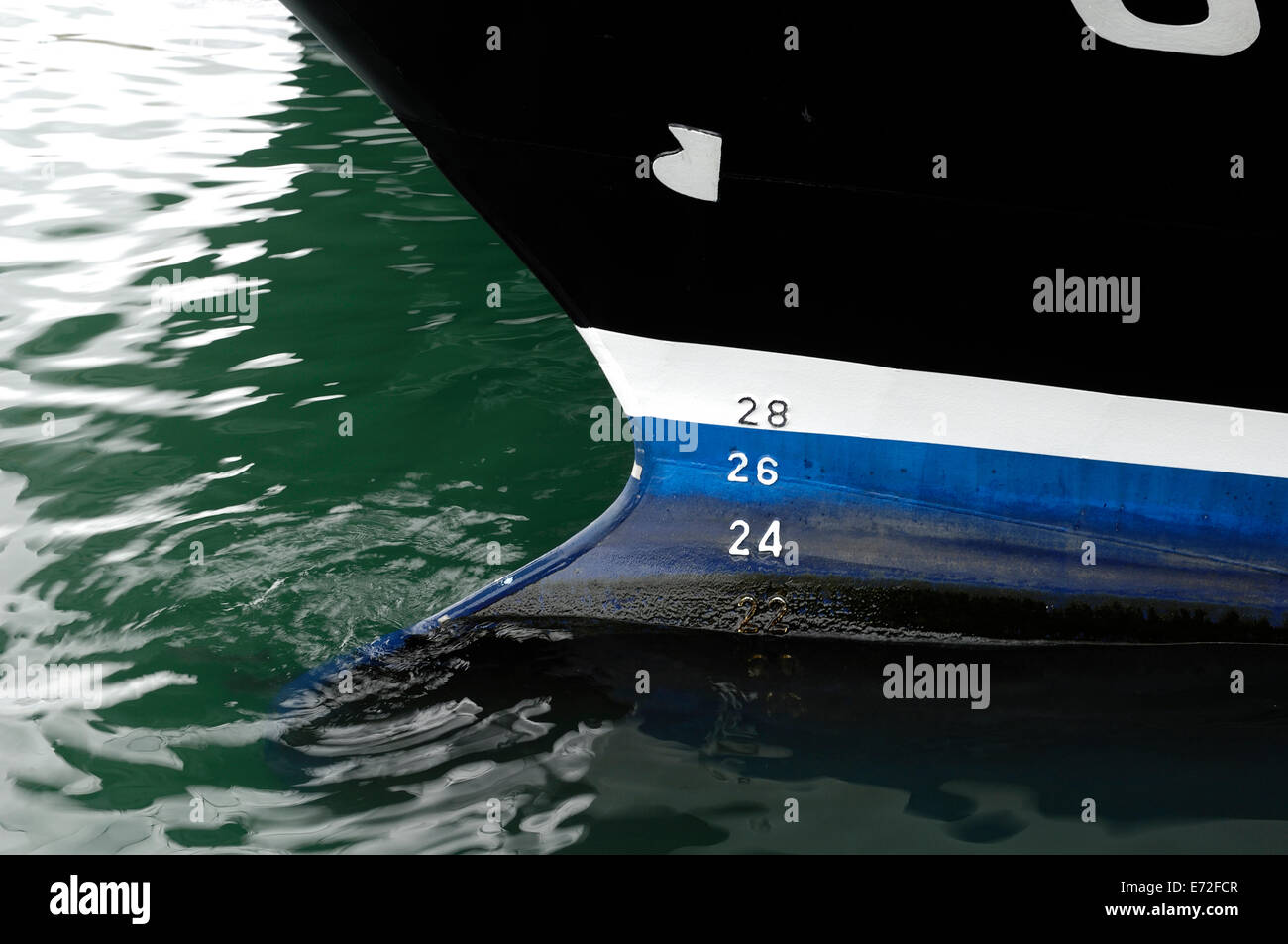 Linea di galleggiamento di una barca da pesca Foto Stock