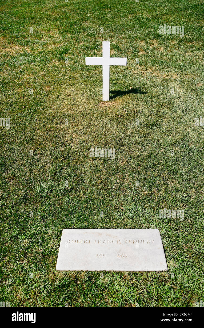 Stati Uniti d'America, Washington DC, il Cimitero Nazionale di Arlington tomba del Senatore Robert Kennedy. Foto Stock