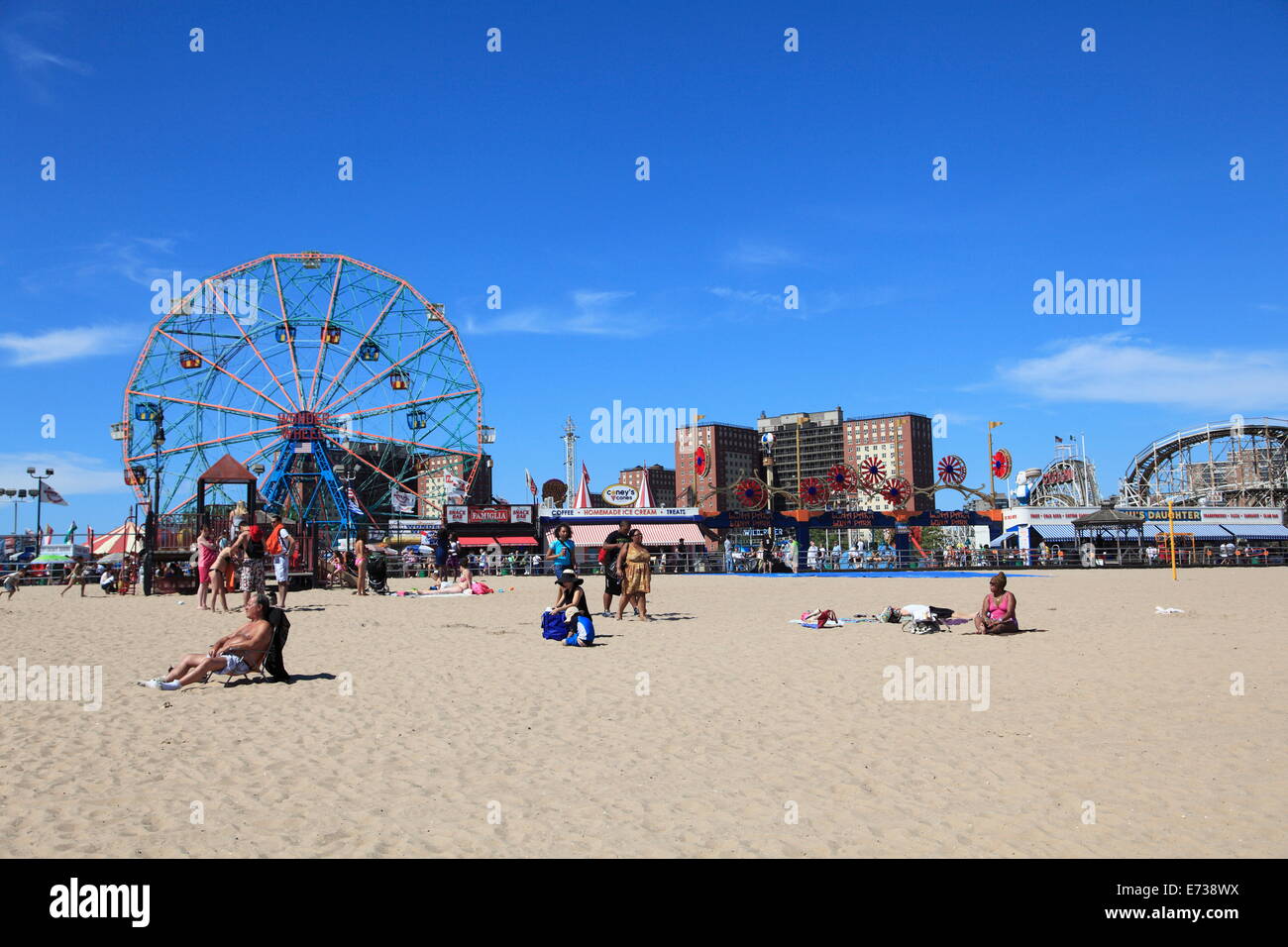 Spiaggia, Coney Island, Brooklyn, New York City, Stati Uniti d'America, America del Nord Foto Stock