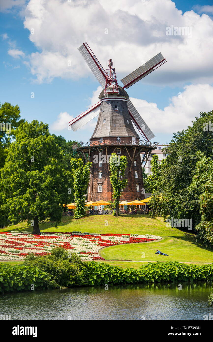 Il vecchio mulino a vento a Bremen, Germania, Europa Foto Stock
