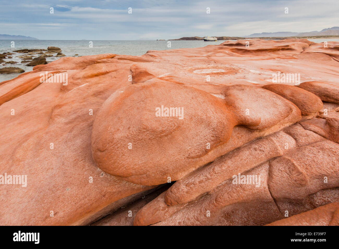 Vento-eroso roccia arenaria formazioni in El Gato Bay, Baja California Sur, Messico, America del Nord Foto Stock