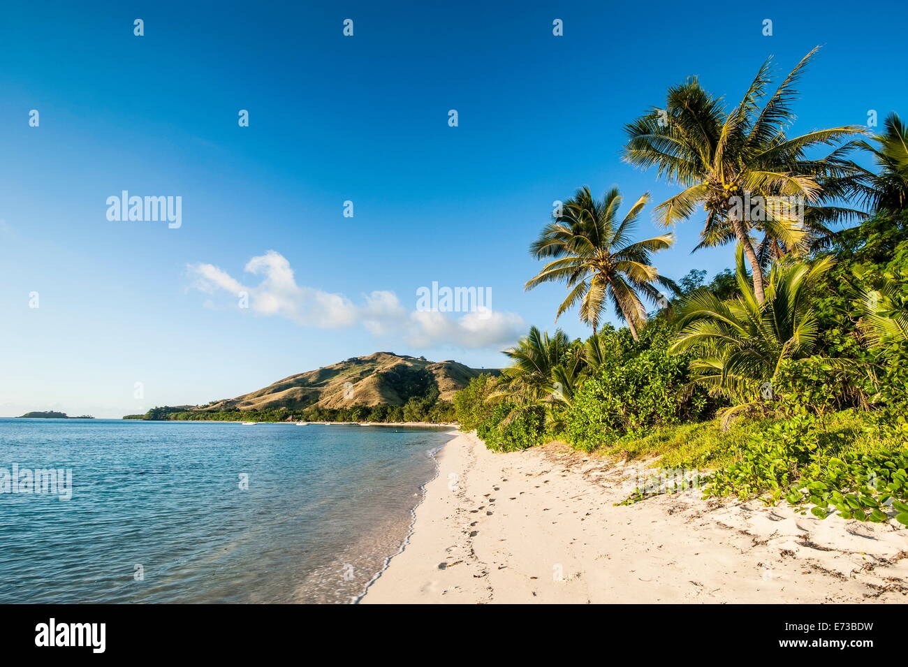 Spiaggia di sabbia bianca, rematore Bay, Yasawas, Figi, South Pacific Pacific Foto Stock