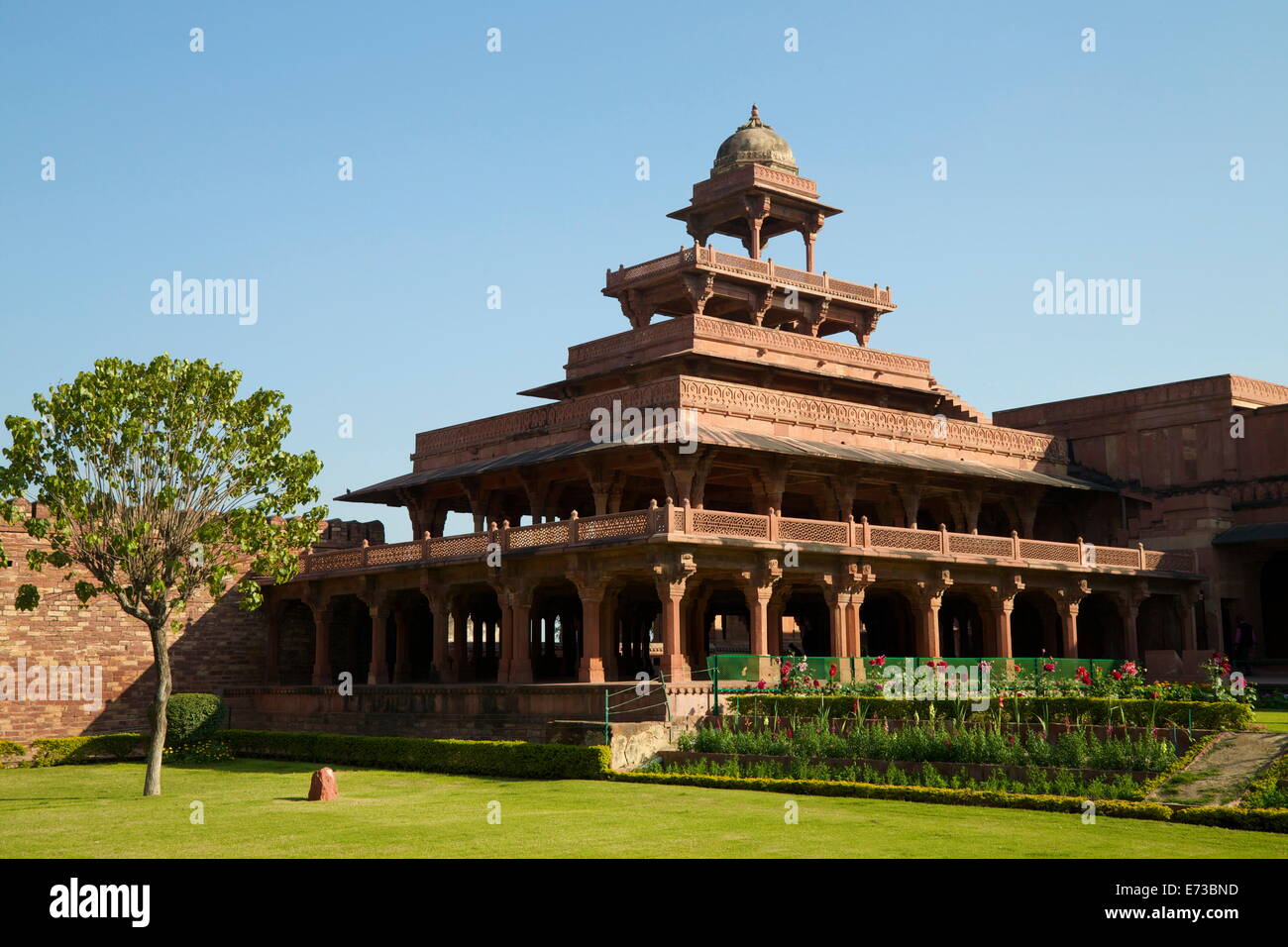 Panch Mahal di cinque piani di palazzo, Fatehpur Sikri, Sito Patrimonio Mondiale dell'UNESCO, Uttar Pradesh, India, Asia Foto Stock