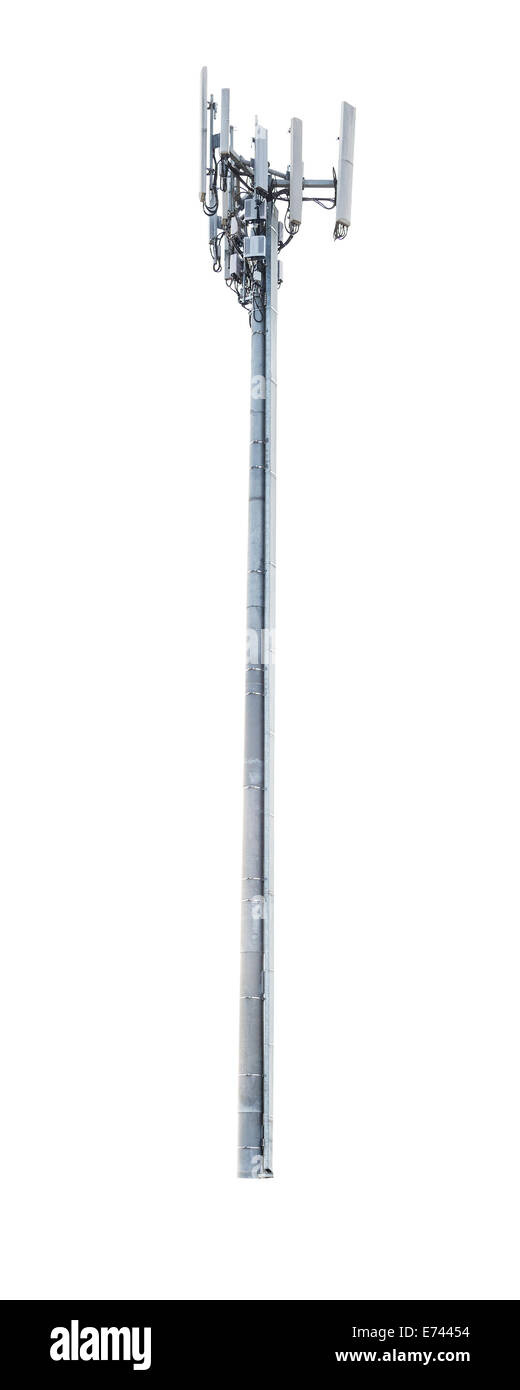 La comunicazione cellulare torre isolata su sfondo bianco Foto Stock