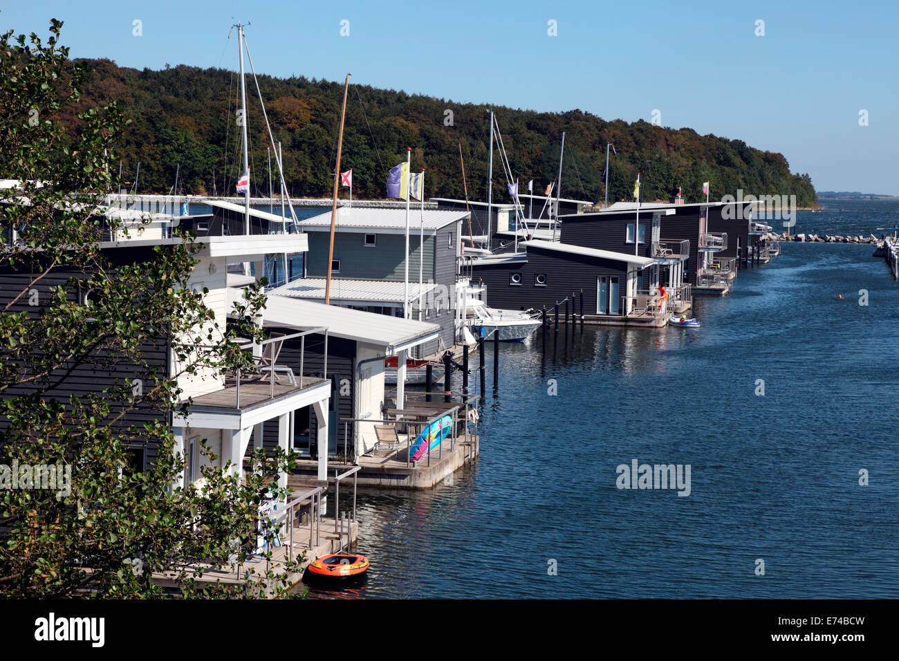 Le case galleggianti sull isola di Rügen. Foto Stock