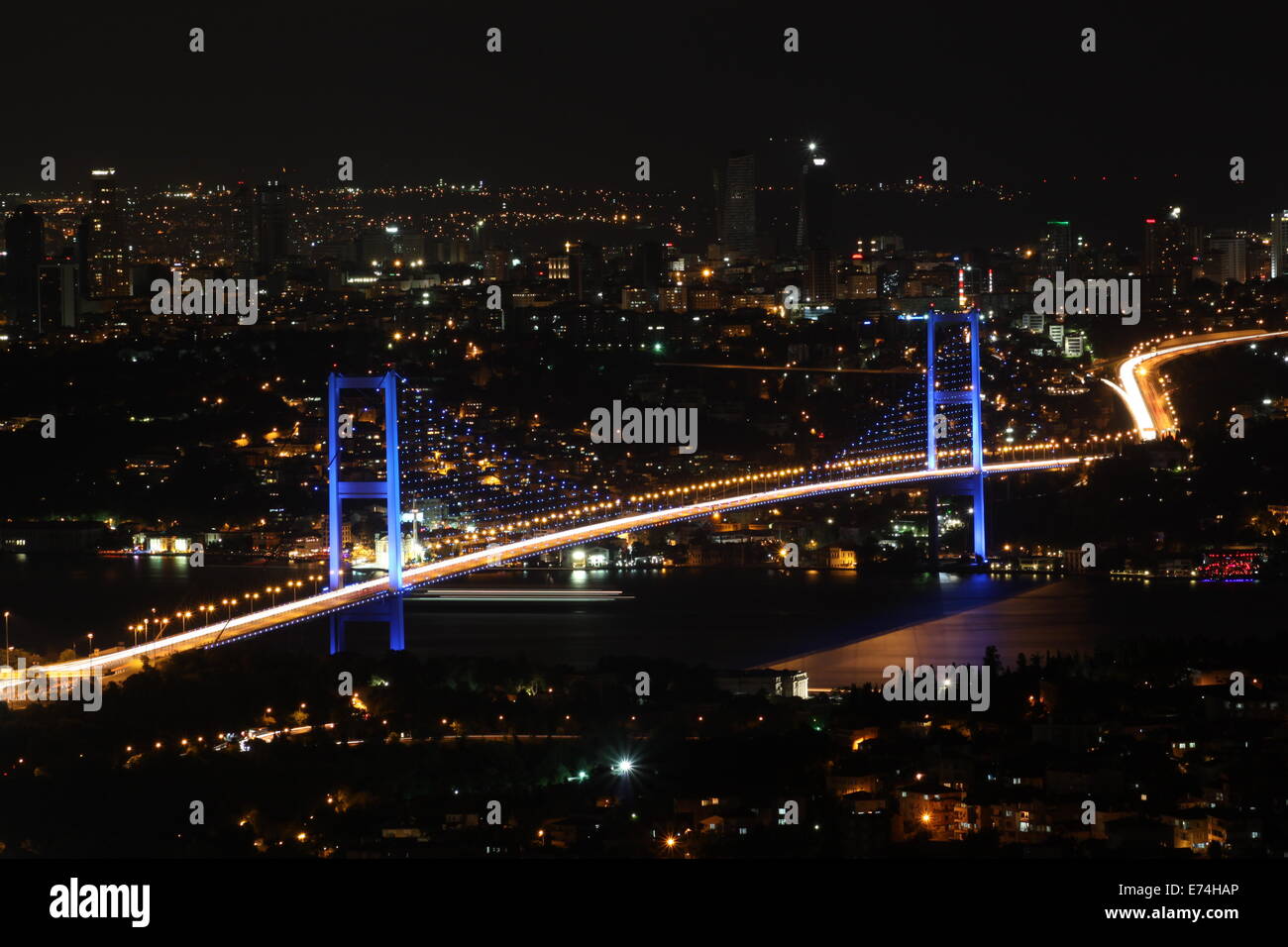 Ponte sul Bosforo da Istanbul, Turchia Foto Stock