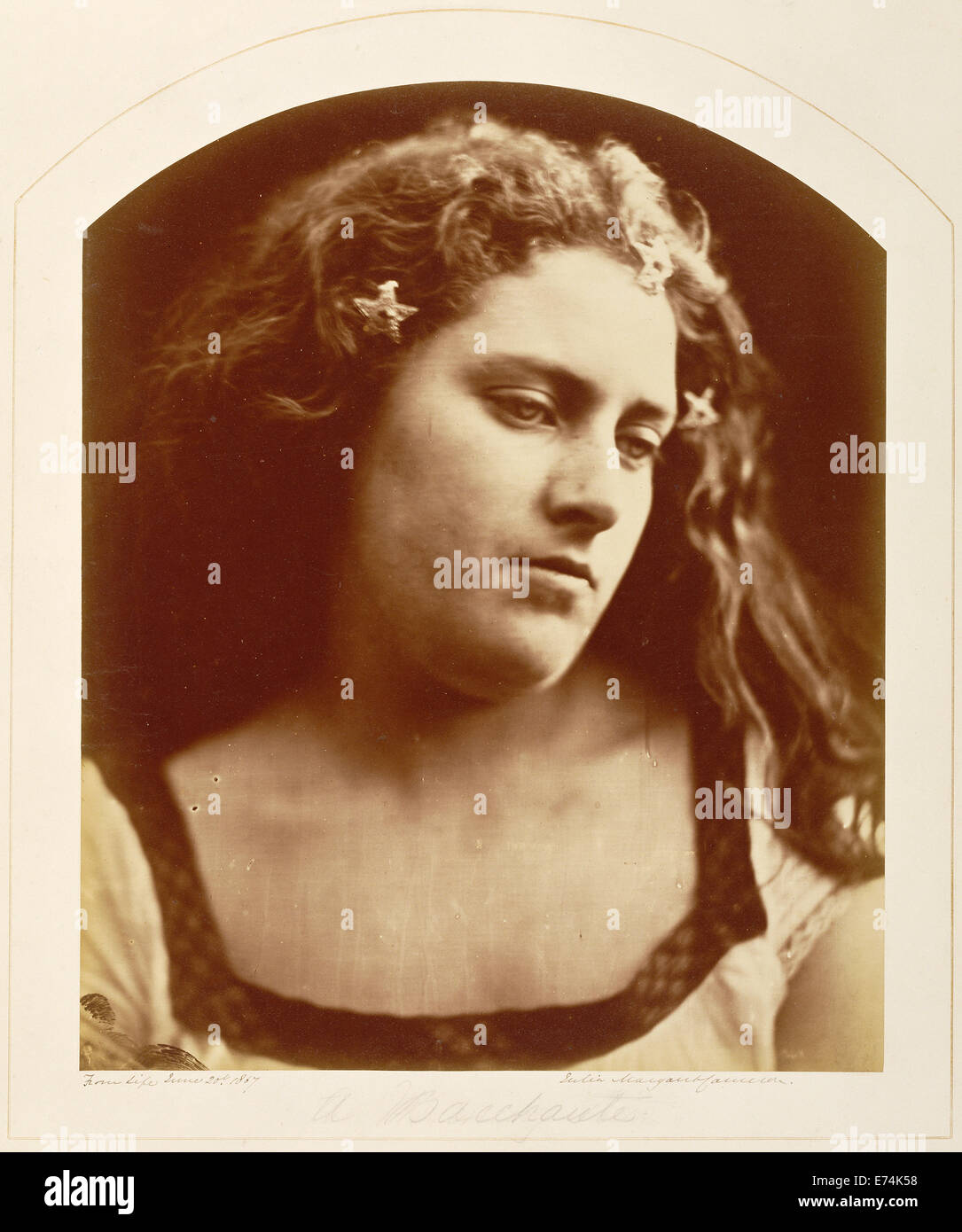 Un Bacchante; Julia Margaret Cameron, britannico, nato in India, 1815 - 1879; acqua dolce, Inghilterra, Europa; Giugno 20, 1867 Foto Stock