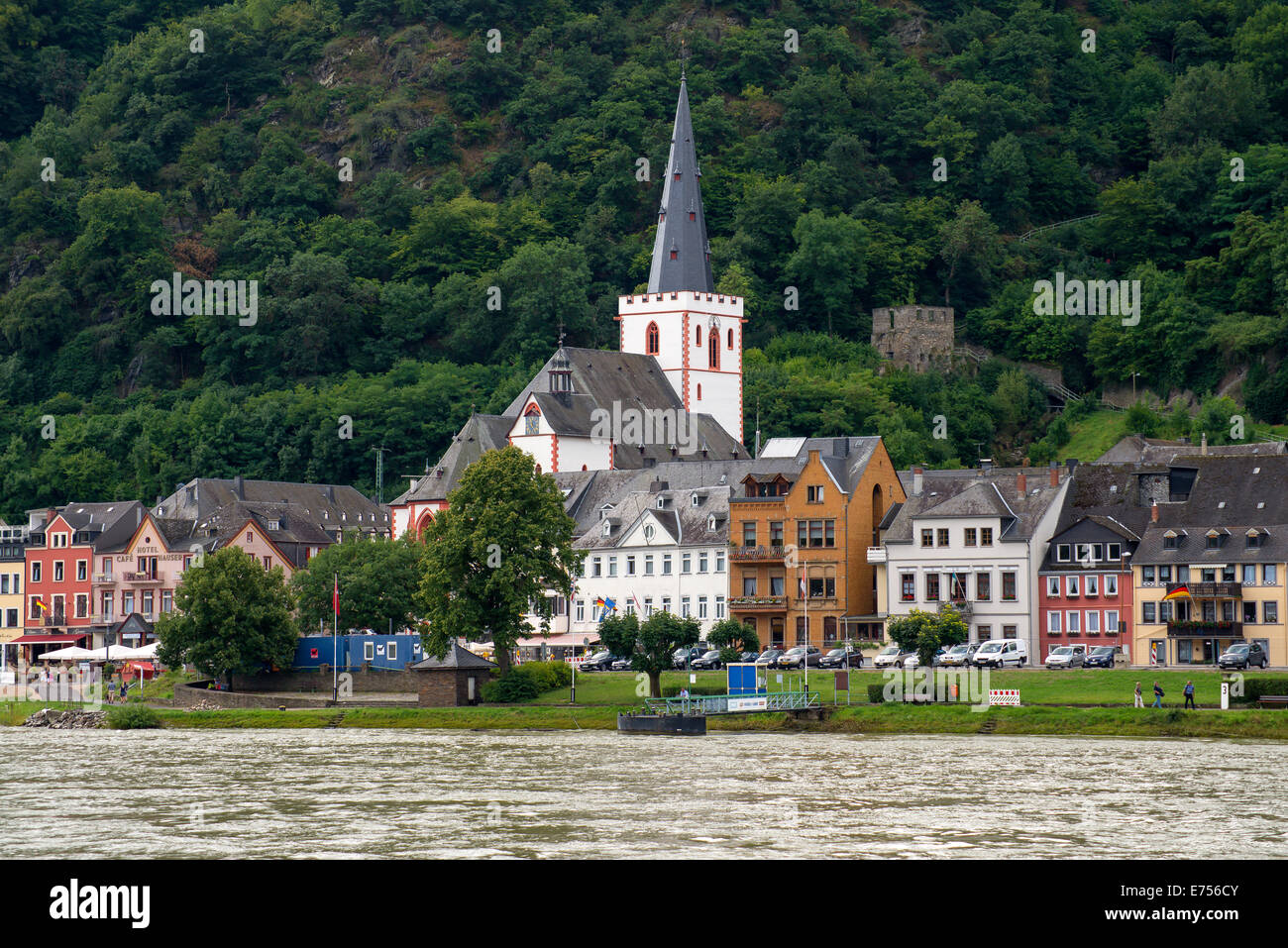 Peterskirche, chiesa di San Pietro , antica città Bacharach ,la romantica Valle del Reno ,Germania , Europa Foto Stock