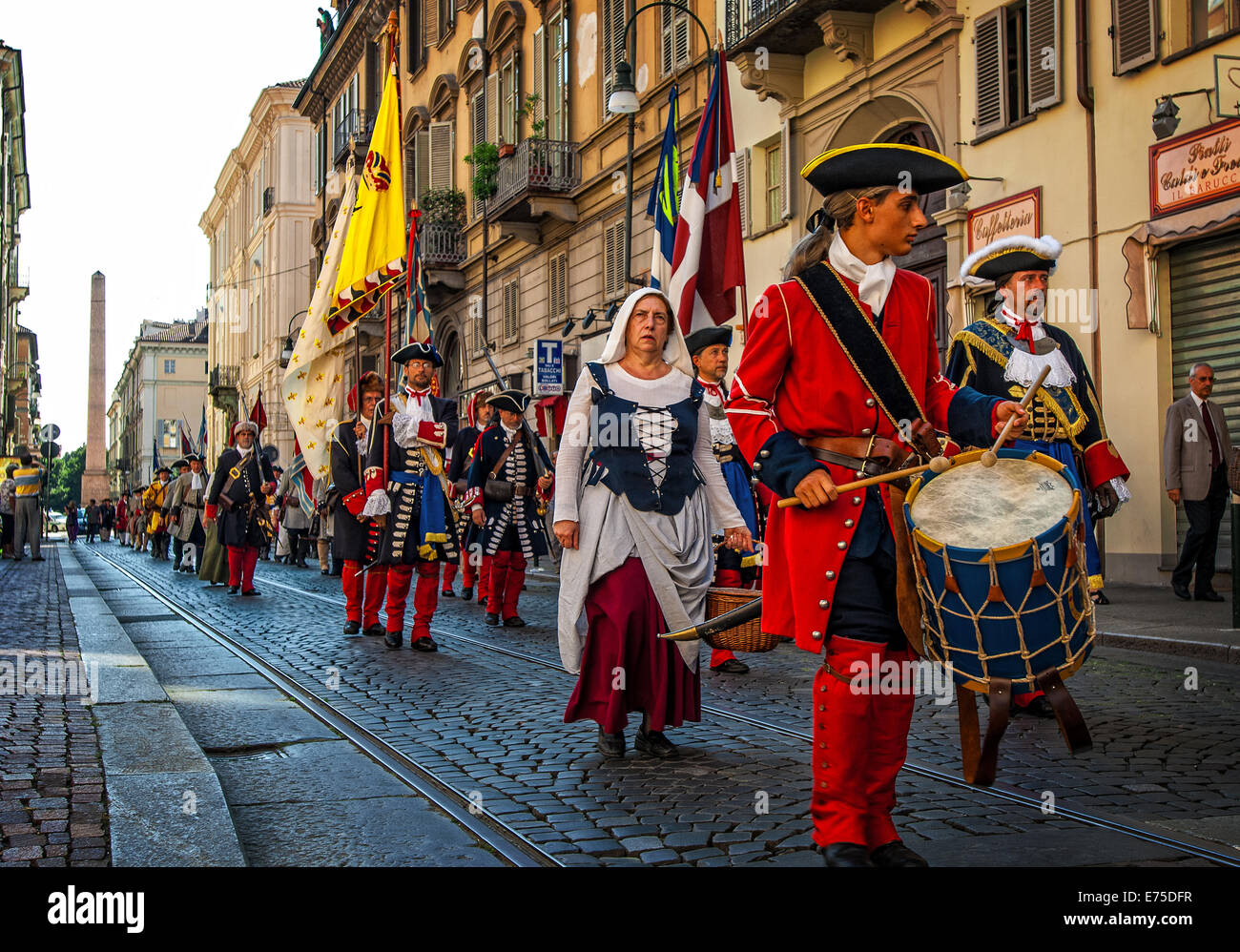 Italia Piemonte Torino 06 settembre 2014 rievocazione dell'assedio di Torino del 1706 la sfilata Foto Stock