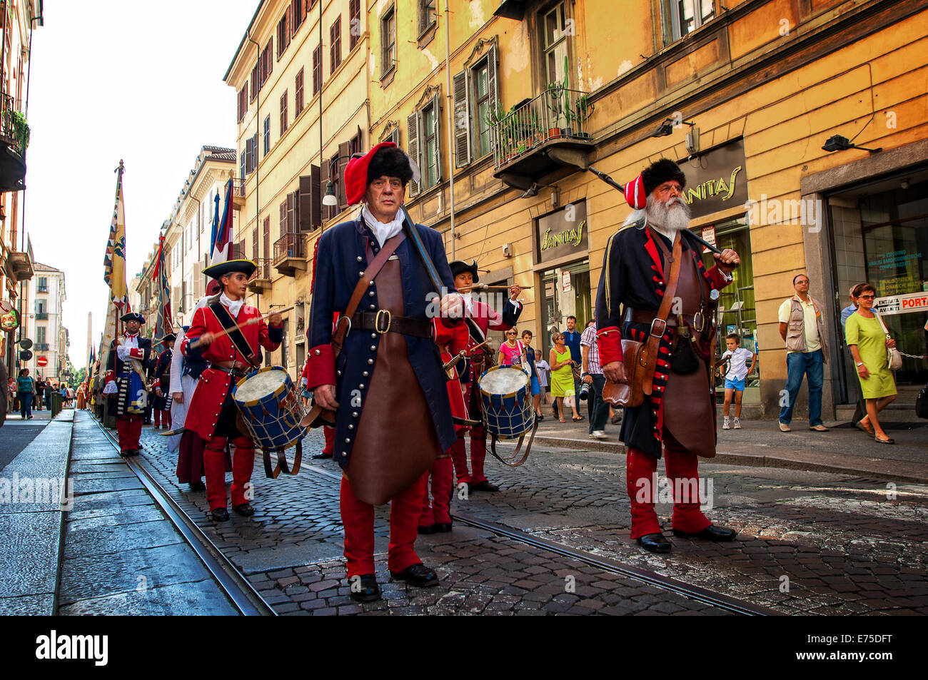 Italia Piemonte Torino 06 settembre 2014 rievocazione dell'assedio di Torino del 1706 - La sfilata Foto Stock