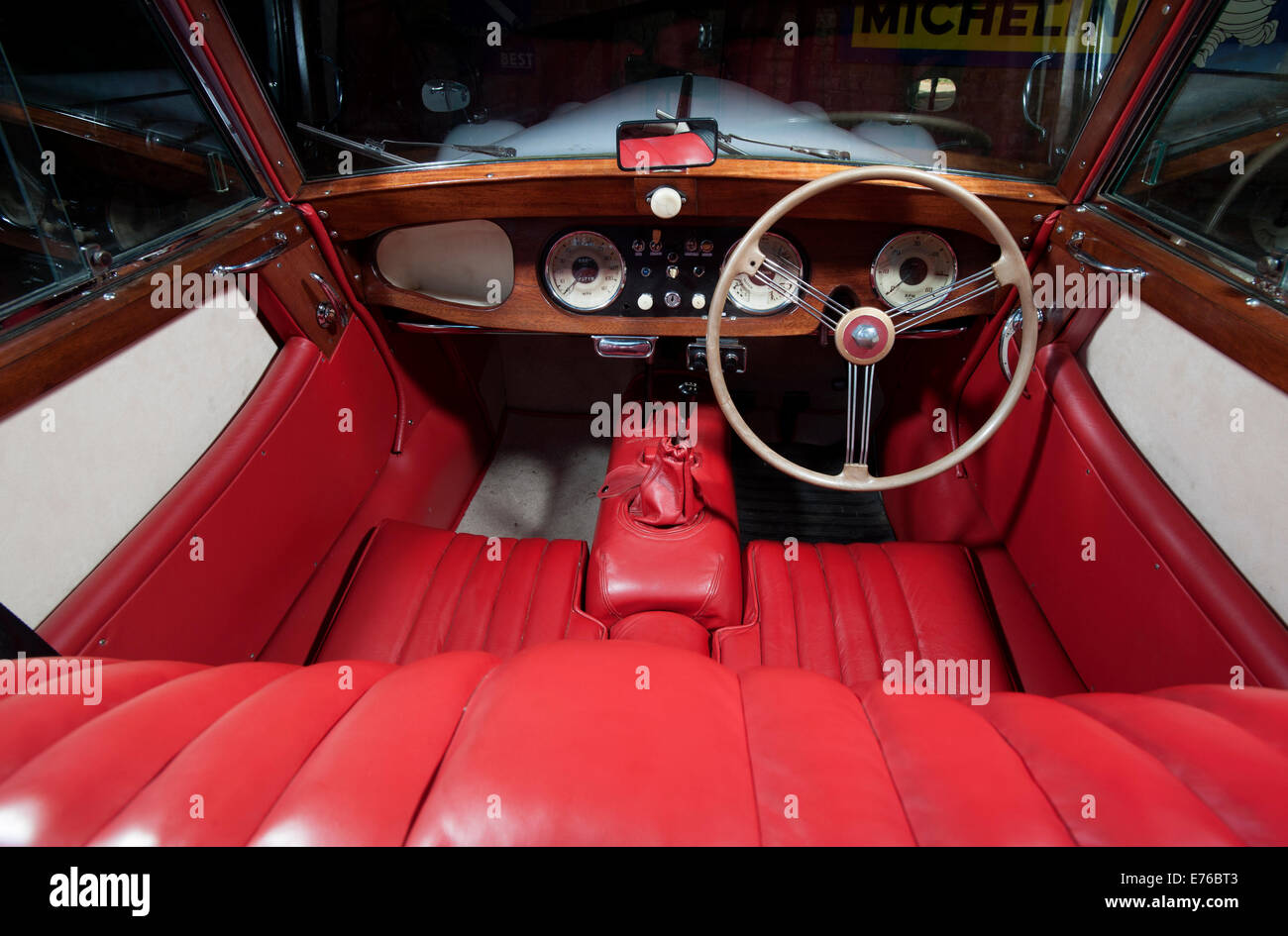 Morgan Plus 4 classic British sports car interno Foto Stock