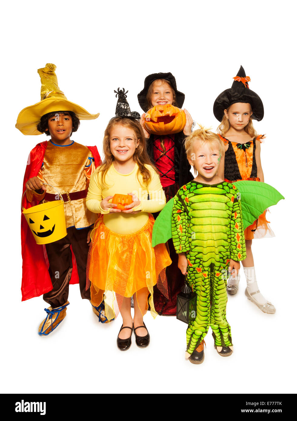 I bambini con zucca e nei costumi di Halloween Foto Stock