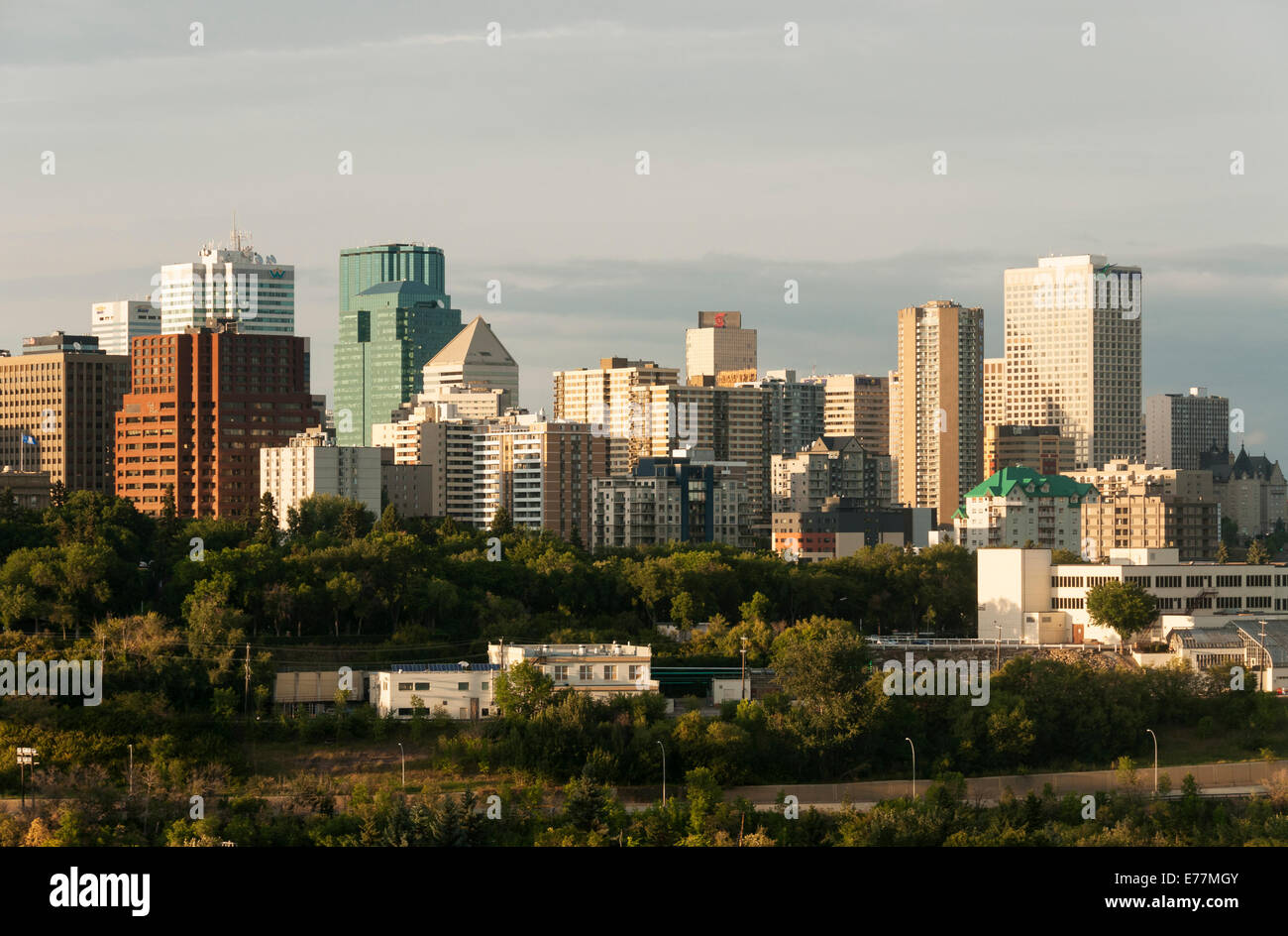 Elk203-5052 Canada, Alberta, Edmonton, skyline della città Foto Stock