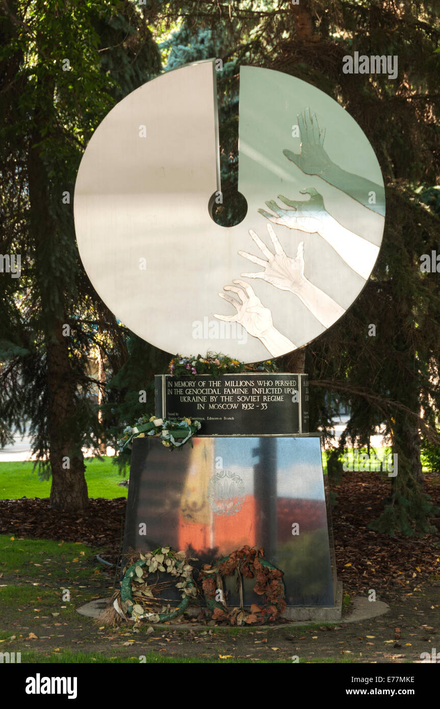 Elk203-5091v Canada, Alberta, Edmonton, downtown, Churchill Square, ucraino carestia Memorial Foto Stock
