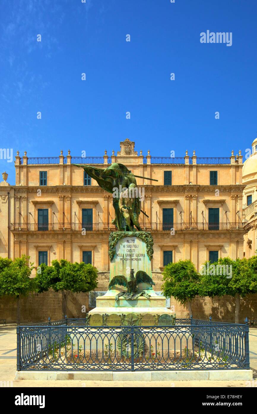 Palazzo Landolina, Noto, Sicilia, Italia, Europa meridionale Foto Stock