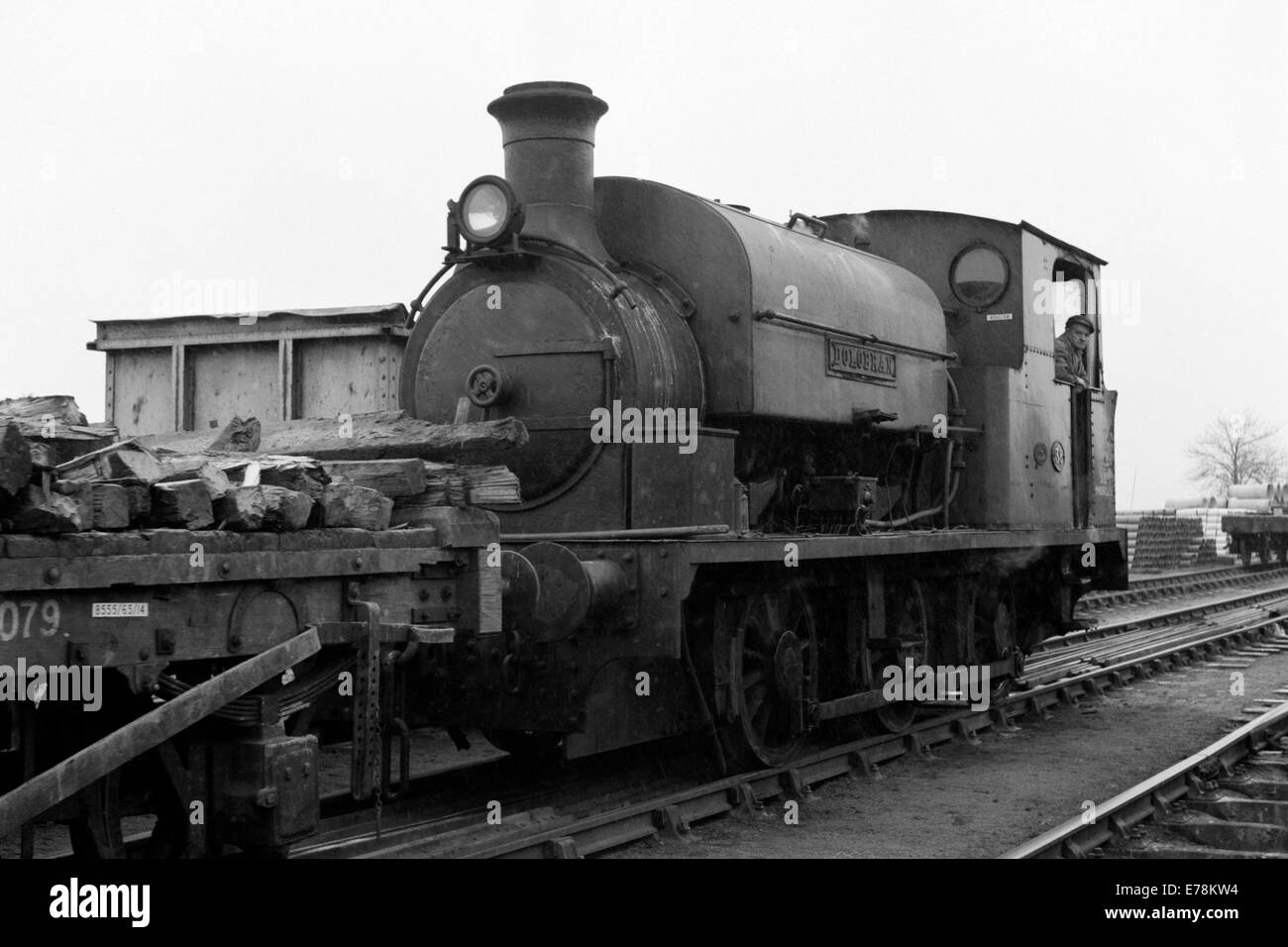 Originale del treno a vapore del serbatoio a sella dolobran operanti su ferrovie britanniche durante gli anni sessanta Foto Stock