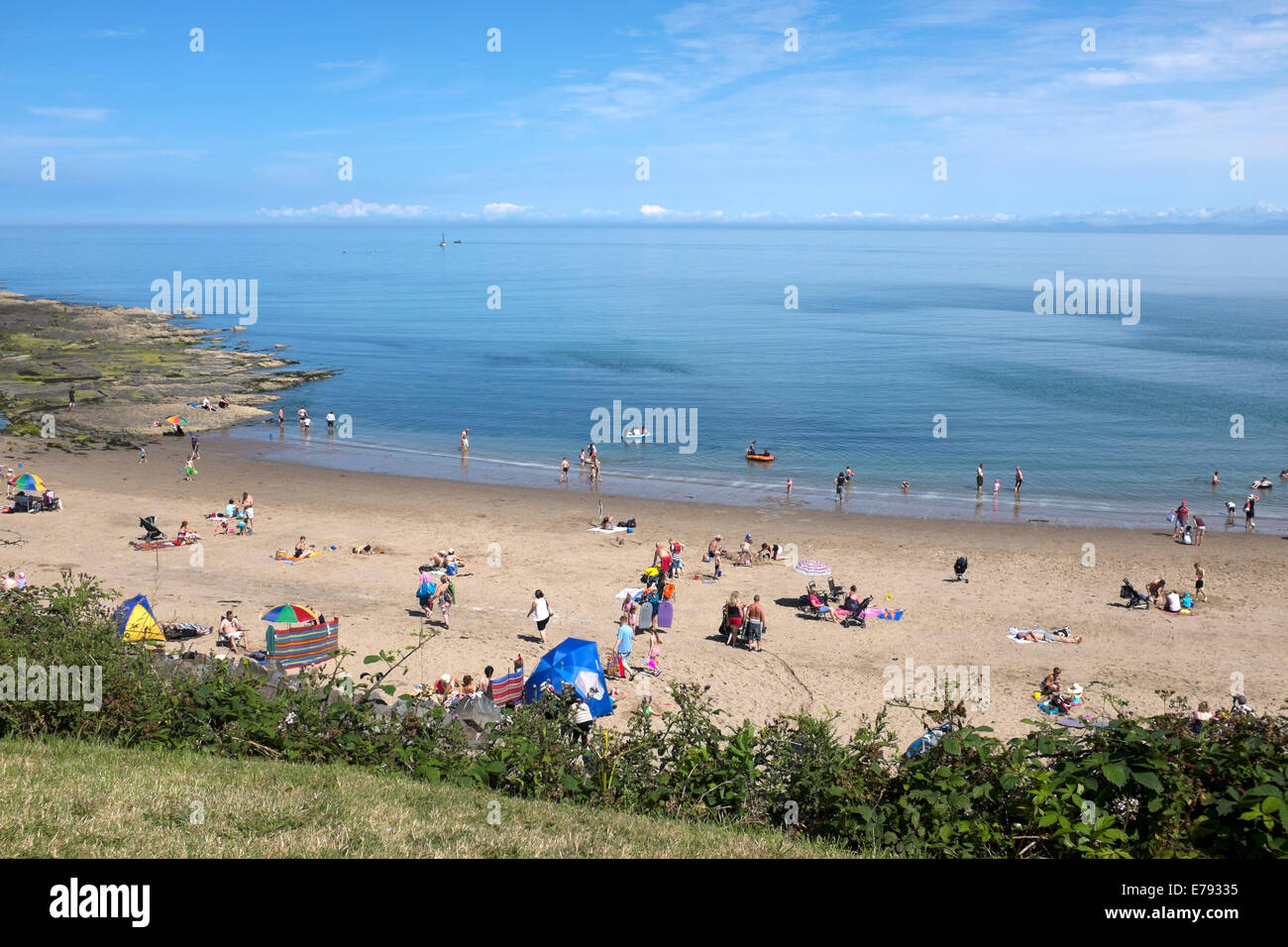 Nuova banchina Galles Estate Tempo occupata Blue Sky vacanza a caldo Foto Stock