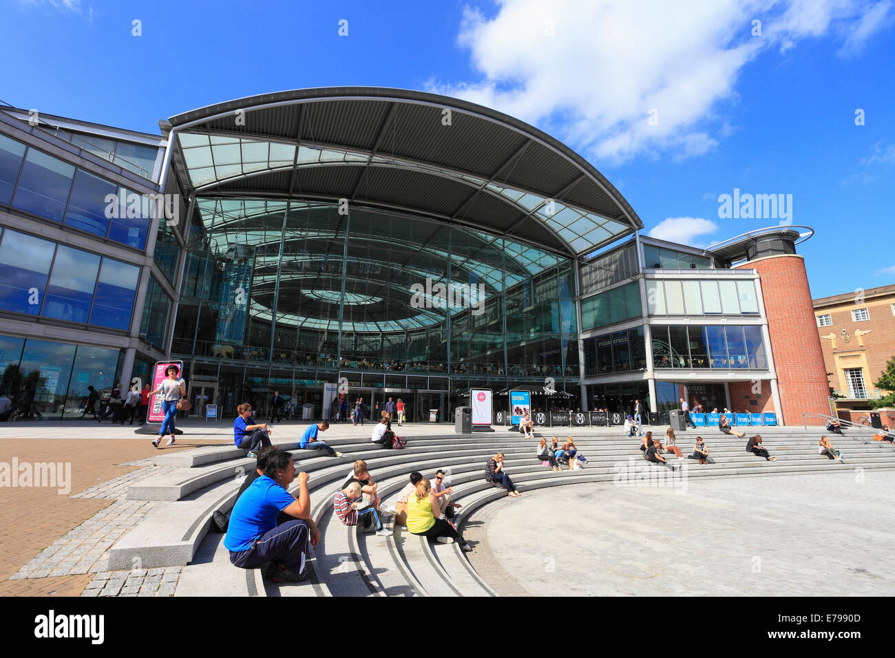 Il Forum, Norwich, Norfolk. Foto Stock