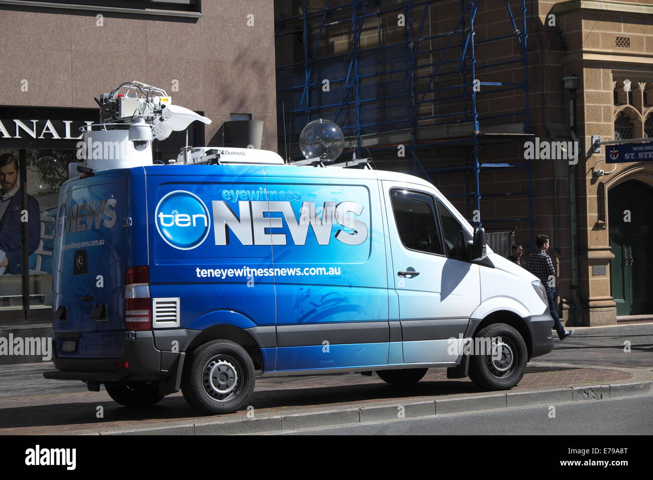 Il canale 10 notizie televisive van in Macquarie Street, Sydney, Australia Foto Stock