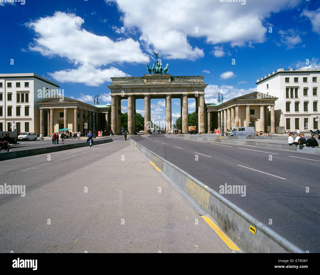 Porta di Brandeburgo Paris Square Berlino Germania Foto Stock