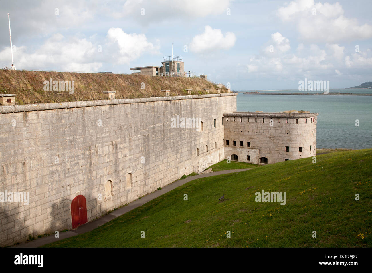 Il perimetro di mura difensive di Nola Fort costruito nel 1872 Weymouth Dorset, Inghilterra Foto Stock