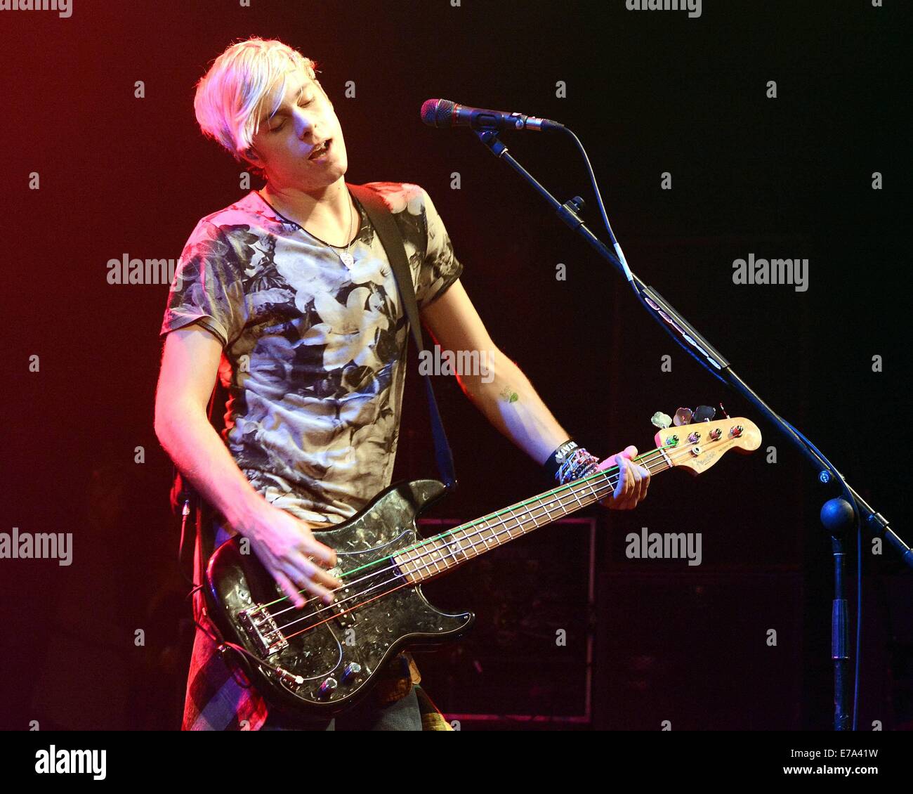 American pop rock band R5 eseguire a Vicar Street... Dotato di: Riker Lynch - R5 dove: Dublino, Irlanda quando: 09 Mar 2014 Foto Stock