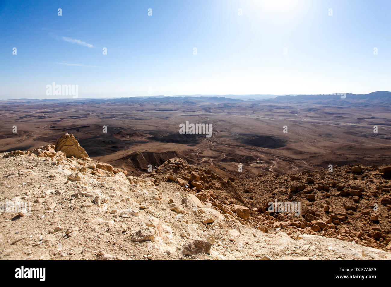 Ramon cratere nel deserto del Negev, Israele questo grande avvallamento sulla cima del Monte del Negev nel deserto del Negev, Israele non è un Foto Stock
