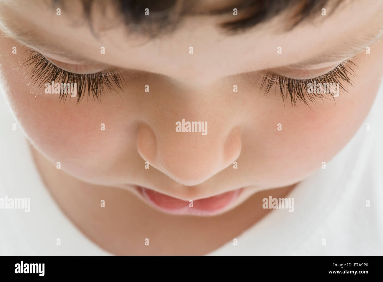 Close-up di sad boy Foto Stock