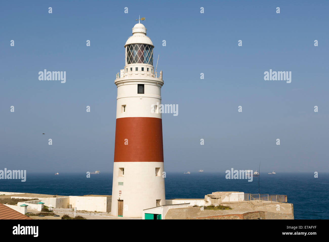 L'Europa Point Lighthouse, Trinità faro all Europa Point, Victoria Tower, Europa Point, British Overseas territorio di Foto Stock