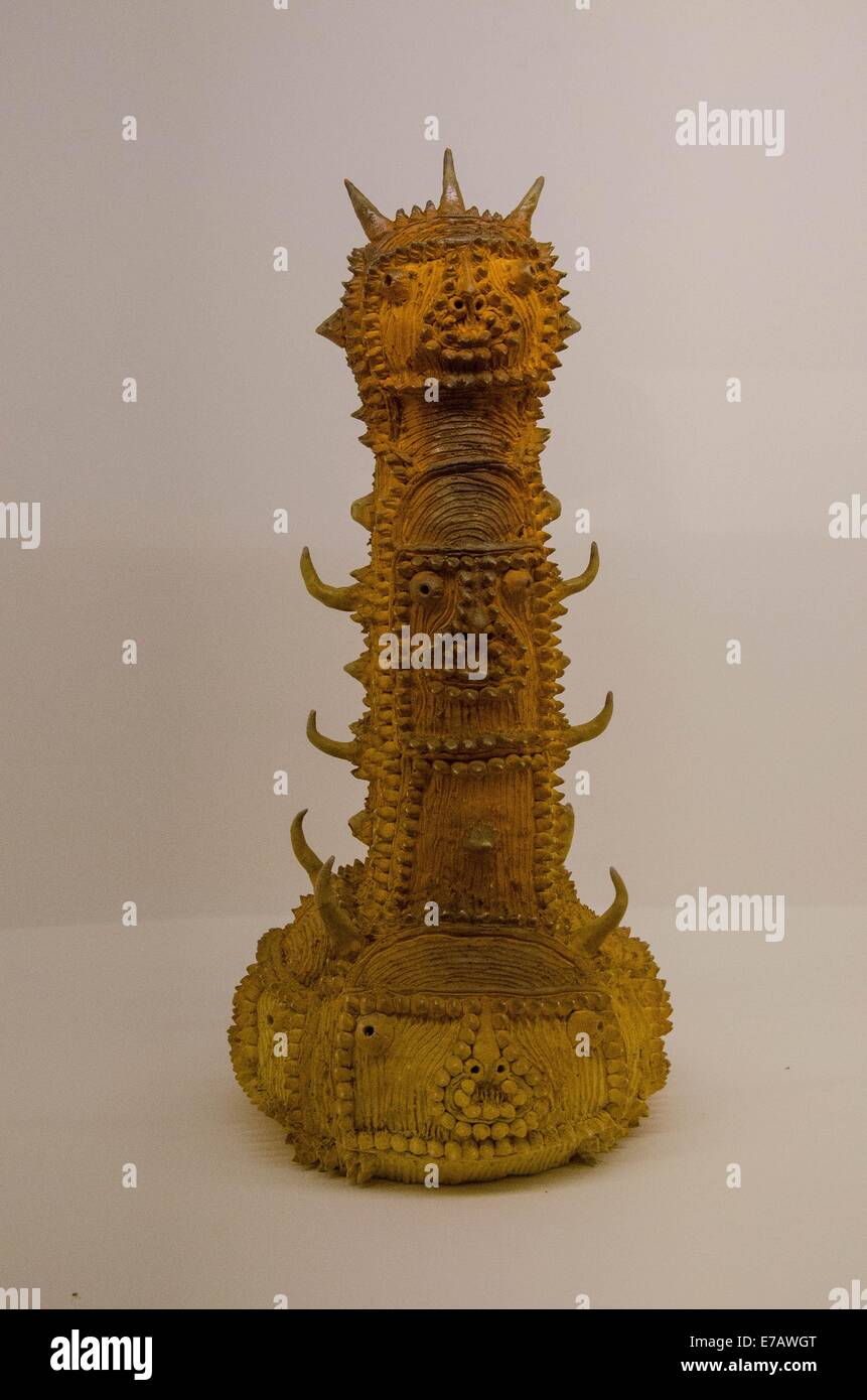 Venezia, Biennale 2013, artista giapponese Shinichi Sawada, arte brut mostruose creature fatte di sculture in argilla Foto Stock