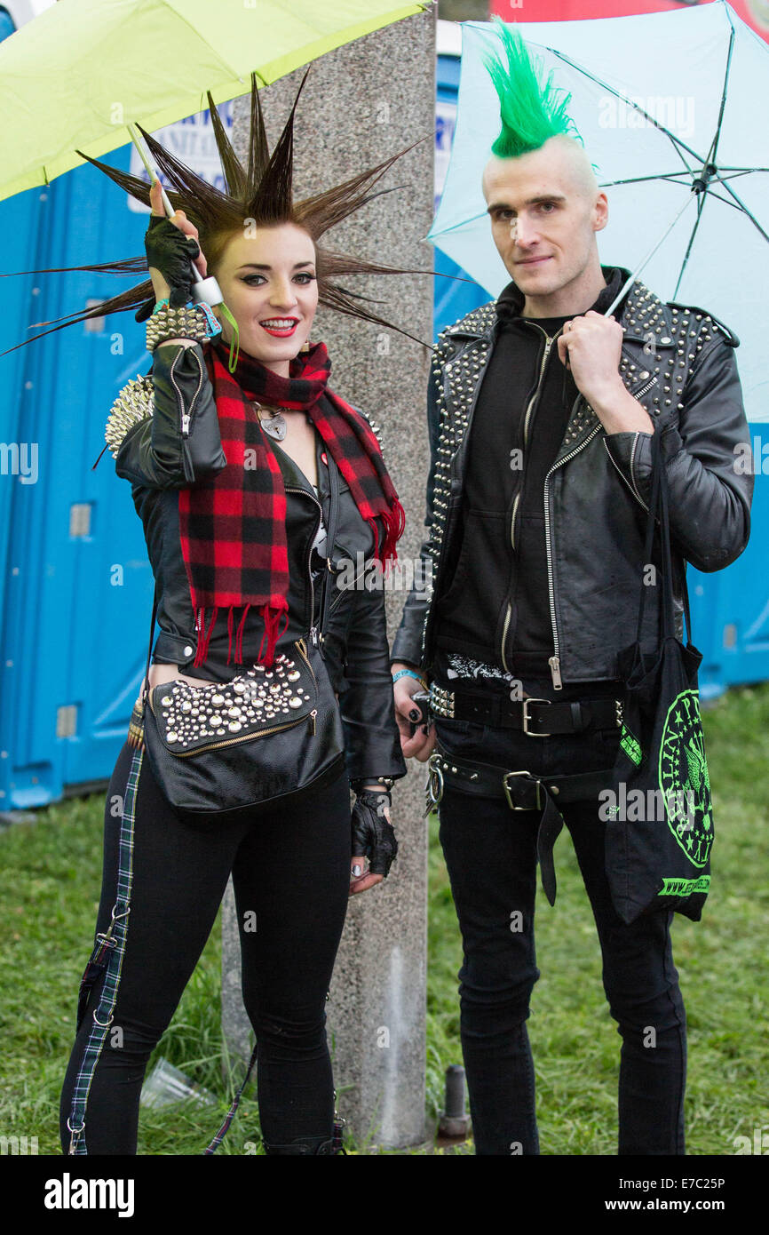 Vestiti punk deals rock