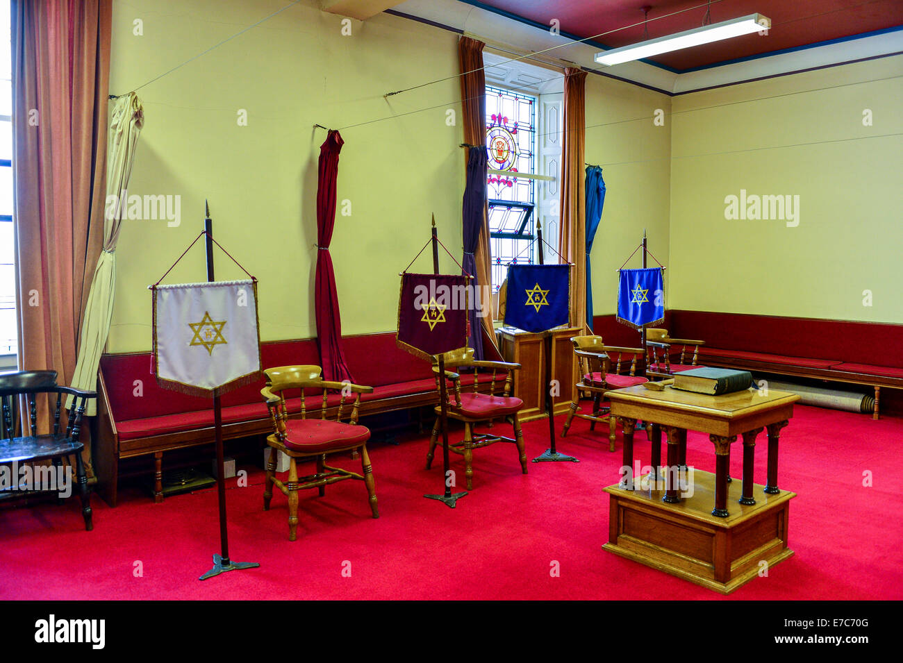 Derry, Londonderry, Regno Unito. 13 settembre 2014. Interno di muratori apertura camera, Freemasons Hall di Derry, Londonderry aperto al pubblico sul Regno Unito e Giornate del patrimonio. Credito: George Sweeney/Alamy Live News Foto Stock