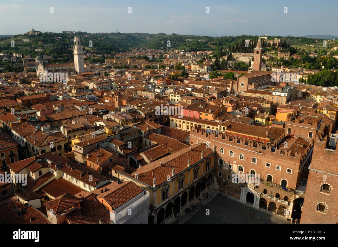 Vista panoramica della città di Verona Foto Stock